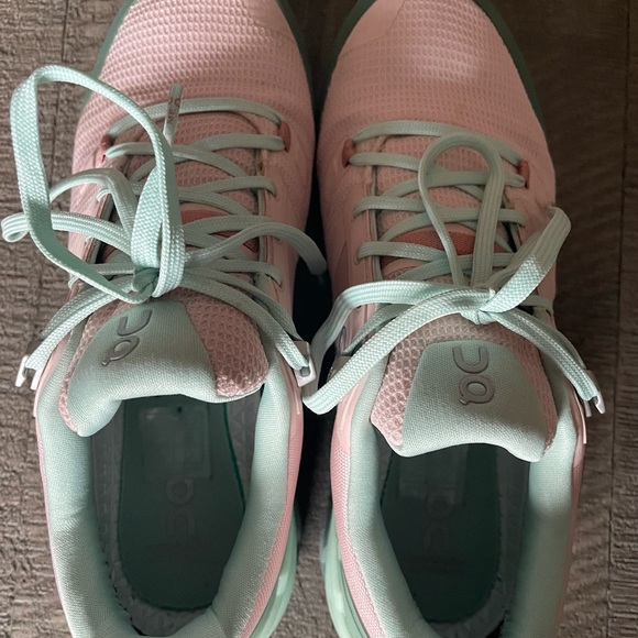 On Running Women's Pastel Pink and Mint Sneakers size 7 - Picture 6 of 9